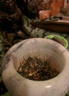 hernes incense blend
